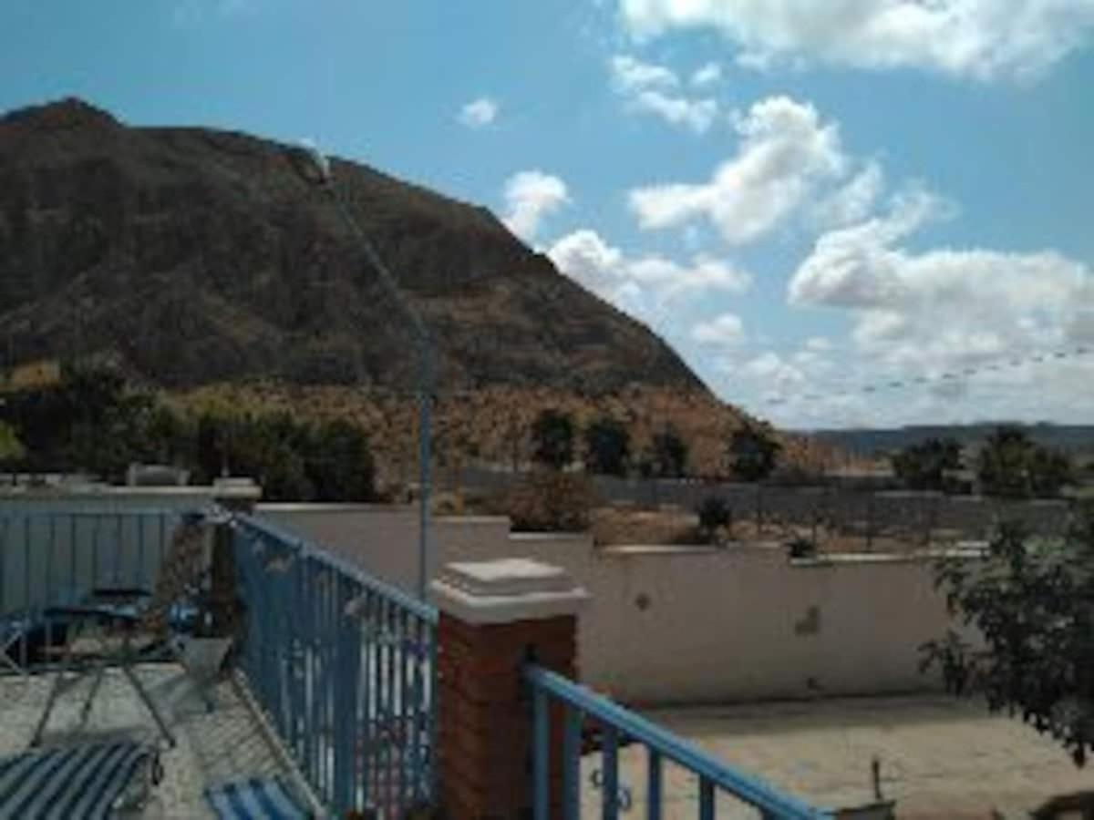 Recovery Mountain 2 Separate Beds In Room B&B Alicante Esterno foto