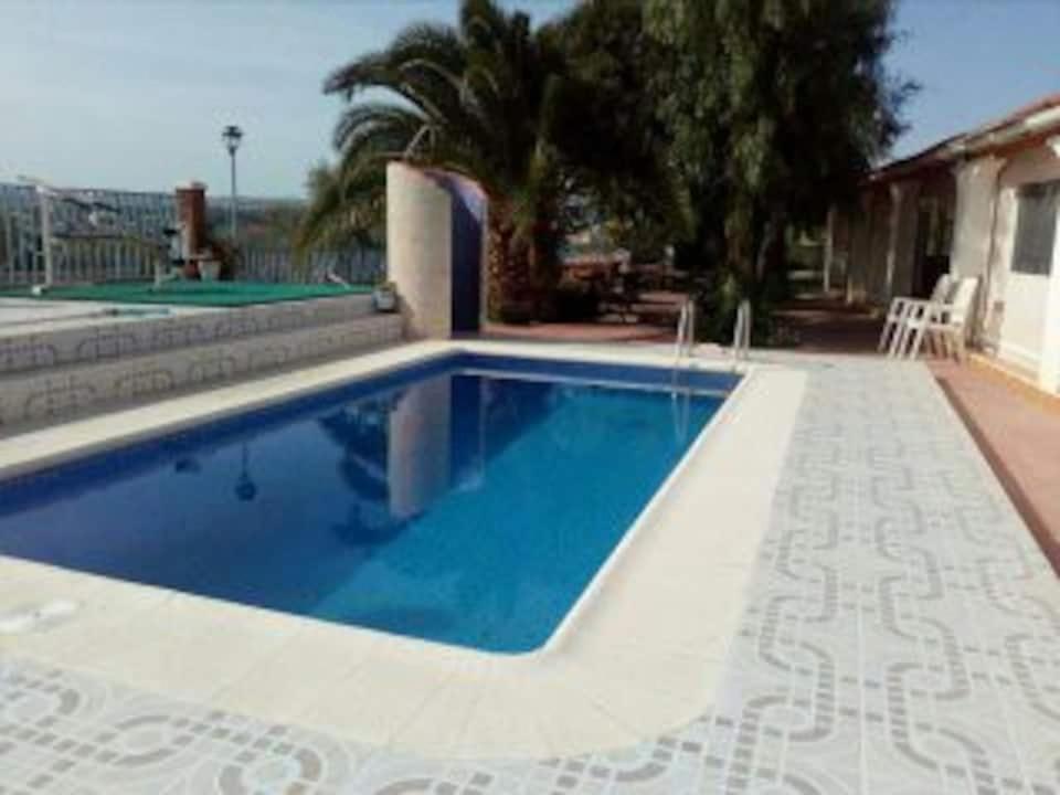 Recovery Mountain 2 Separate Beds In Room B&B Alicante Esterno foto